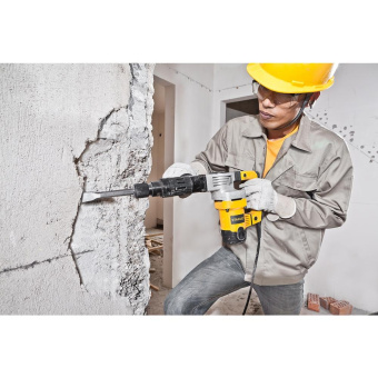 Молоток отбойный STANLEY SDS-max 1010 Вт STHM5KS-RU