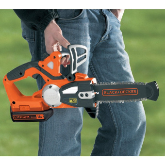 Пила цепная аккум.Black+Decker GKC1820L20-QW (18В,акк2.0 Ач Li-Ion, 20 см, цепь 3/8", 34зв., 1,1мм) 