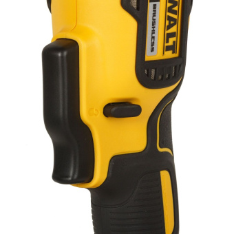 Прямошлифовальная машина DeWalt DCG426N-XJ (18В, без бат и ЗУ, 1,82кг)