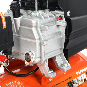 Компрессор PATRIOT EURO 24-240 (1.5кВт, выход быстросъём, выход елочка 8мм) 525306365