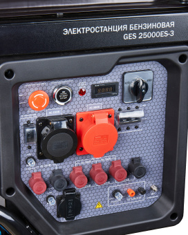 Бензогенератор Elitech HD GES 25000ЕS-3 (4-т,380/220В-мак19/17,ном16.5/15кВт,12В,2роз230В-16А)