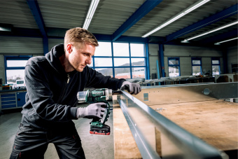 Заклепочник аккумуляторный Metabo NP 18 LTX BL 5.0 . 2х4.0 LiHD 619002800