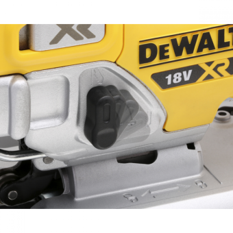 Лобзик DeWalt DCS334N-XJ (18.0В XR, 130мм, ход26мм, 0-3000 ход/мин, плав.пуск,без акк. и з/у, 2,4кг)