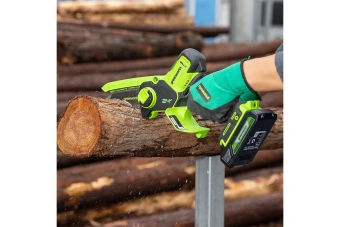 Пила цепная мини аккум. Greenworks GD24CSMNX (24V, 15см, бесщет., c 1хАКБ 2Ач и ЗУ) 2008707UA