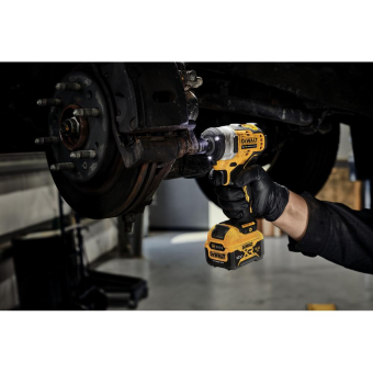 Гайковерт DeWalt DCF 901P1-QW (12В,XR,импульсн.,339Н, 5 Ач, TSTAK, ЗУ) 