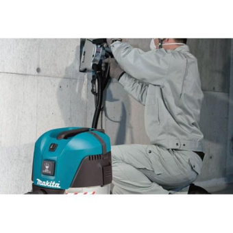 Пылесос Makita VC 3011 L (вл\сух),1000Вт,3600л\м,210мбар,30л,шланг36ммх3.5м,10.5кг,кор,2нас,2 п\сб,щ